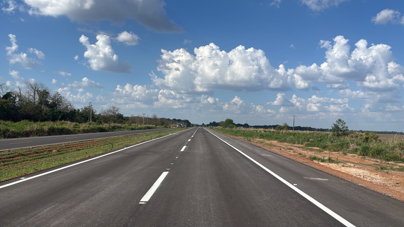 BR-163 terá 9 km de pista duplicada liberados em Lucas do Rio Verde, MT